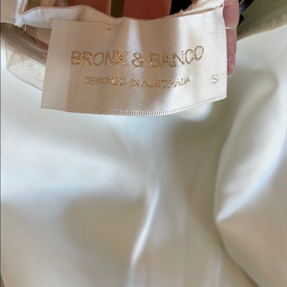 Paros Gown in White
Bronx and Banco
US 4 - Picture 7 of 12